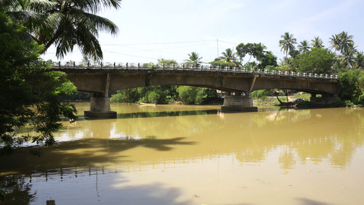 thiruvallam-backwaters-in-thiruvananthapuram
